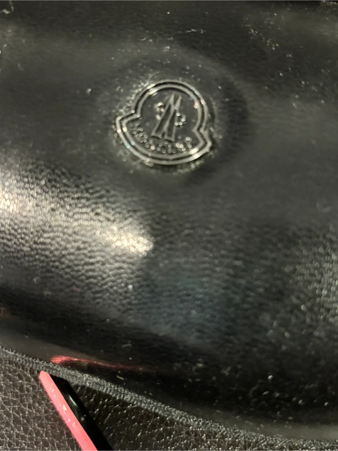 Moncler sunglasses image indicator(3)