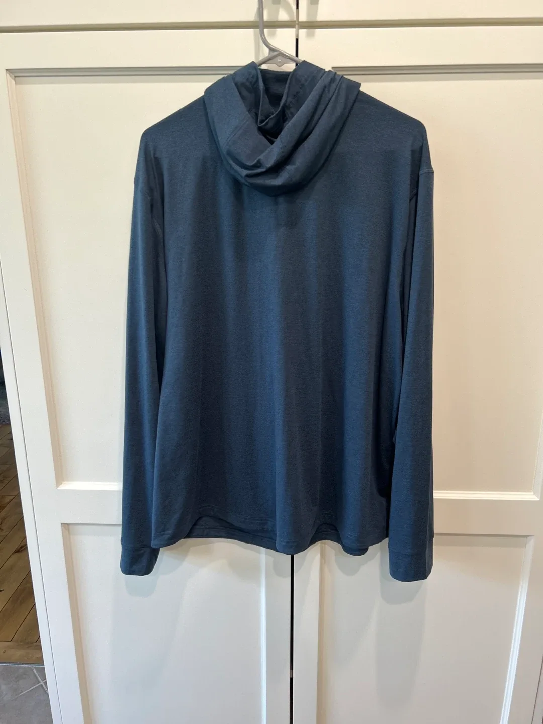 All in Motion Hoodie - Size XL image indicator(3)