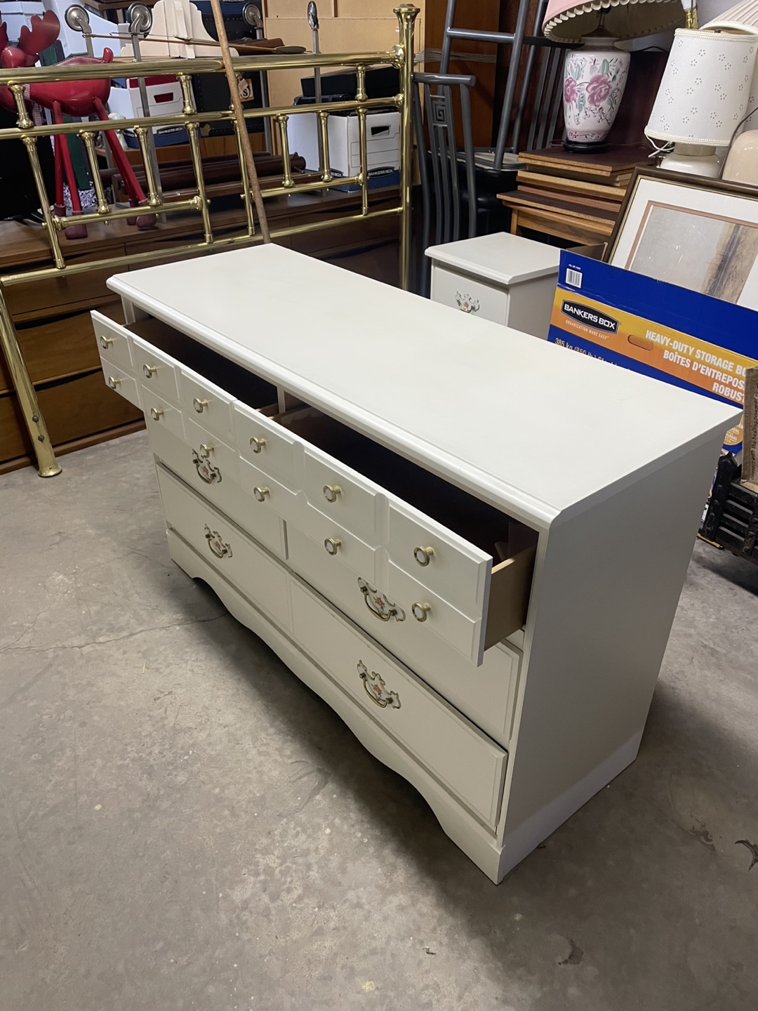 White Painted Wood dresser with  1 nightstand - photo 2