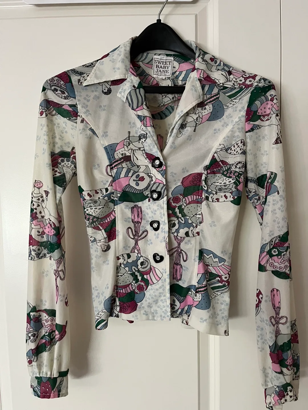 woman clothing thumbnail
