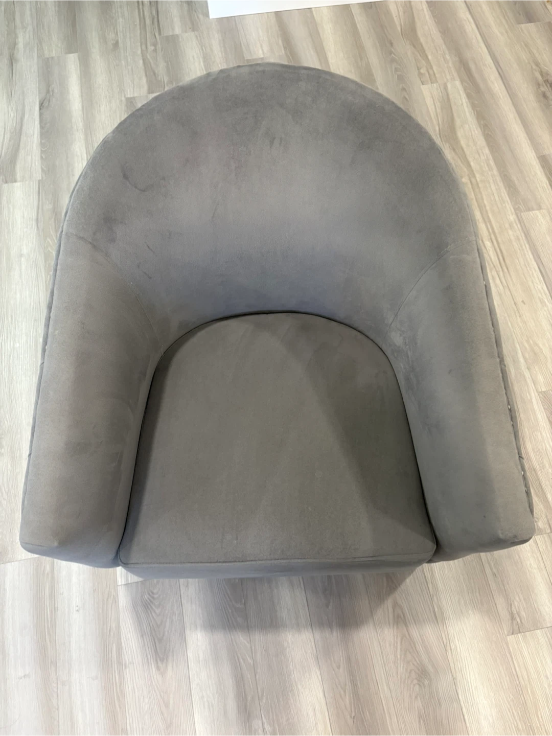 Grey Velvet Lynn Accent Chair - photo 2