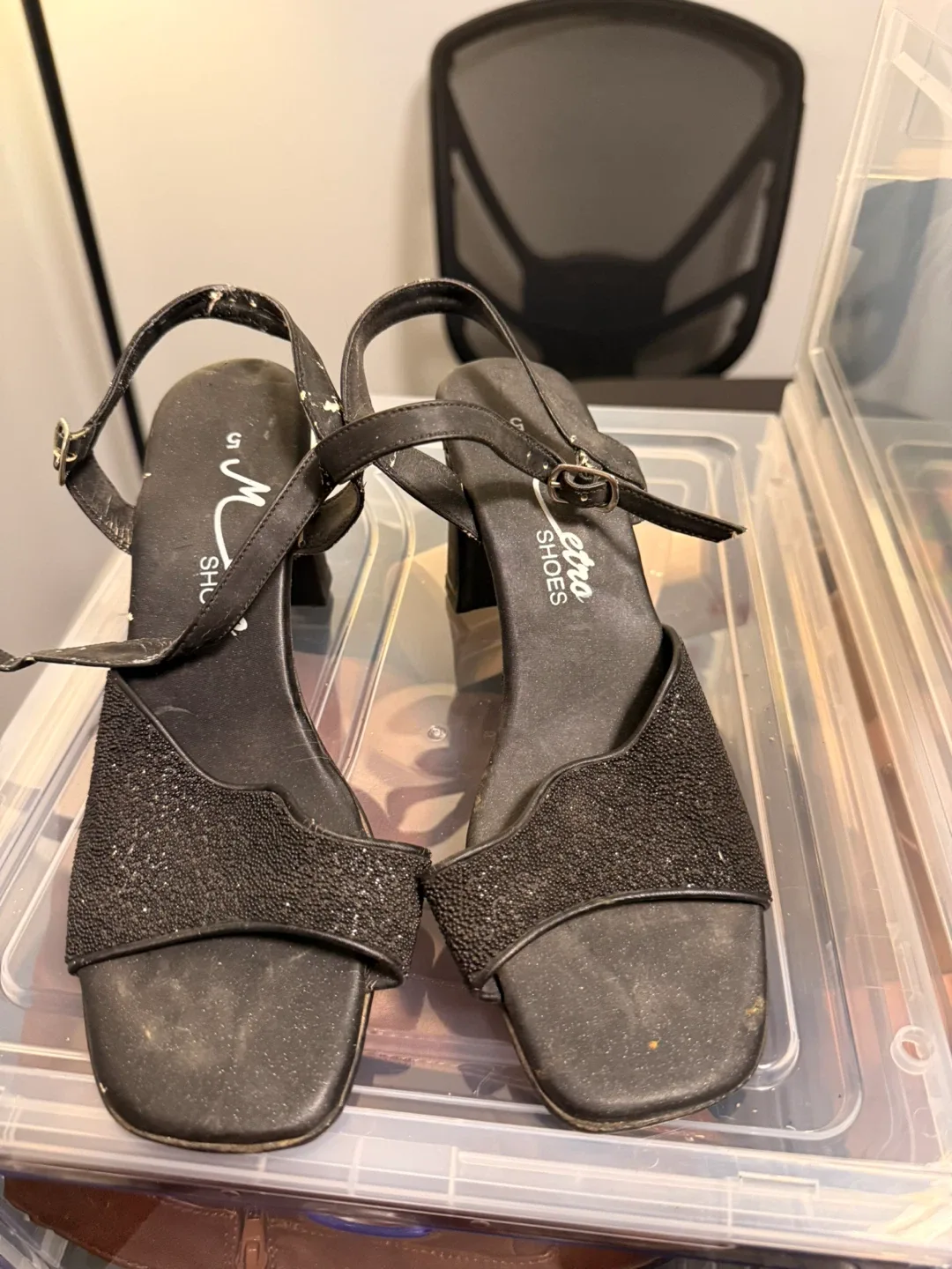 Forever 21 Black Heels image indicator(3)