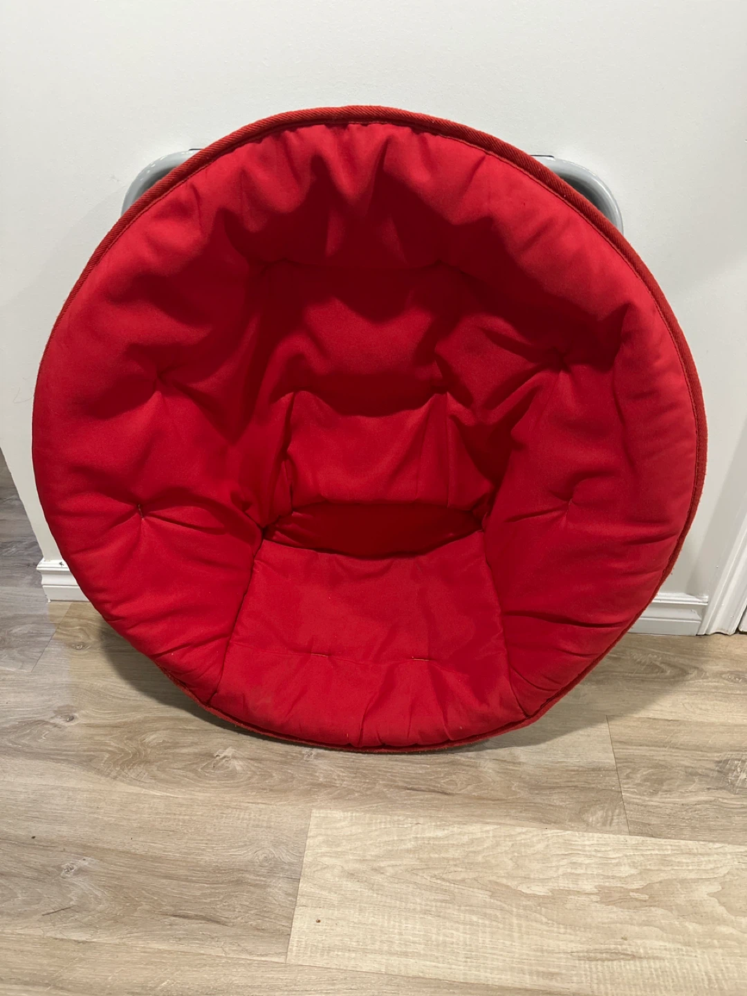 Red Saucer Chair - photo 2