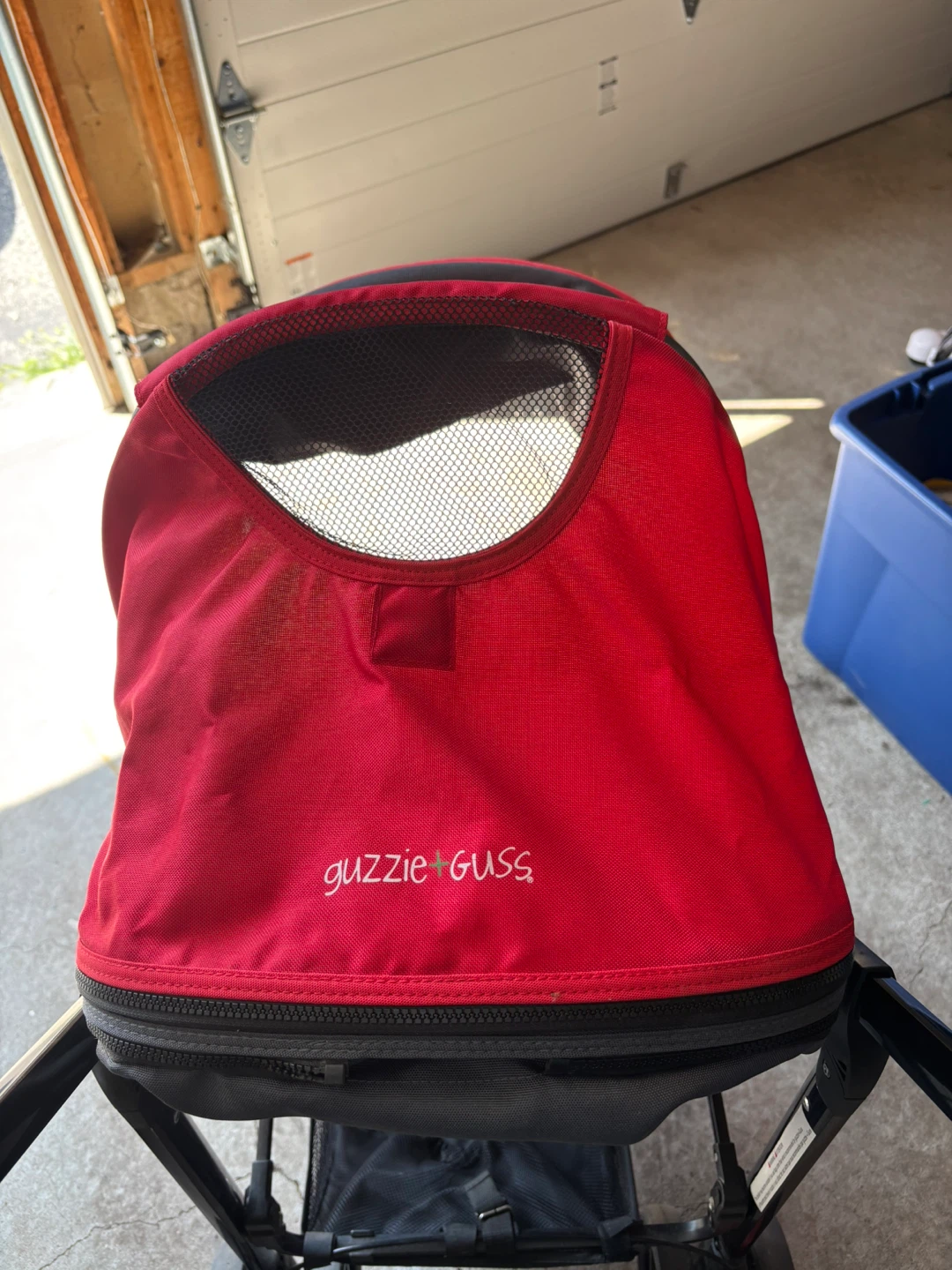 Guzzie+Guss Stroller - Red & Black - photo 4
