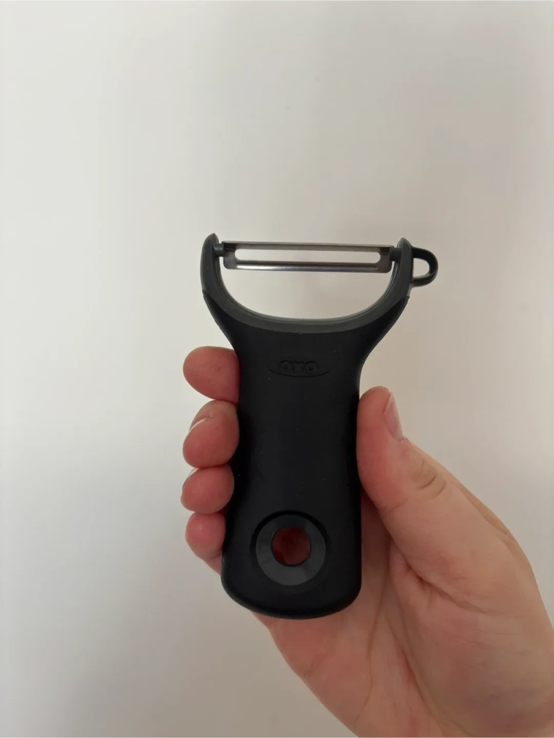 OXO Good Grips Julienne Peeler Stainless Steel (great condition) thumbnail