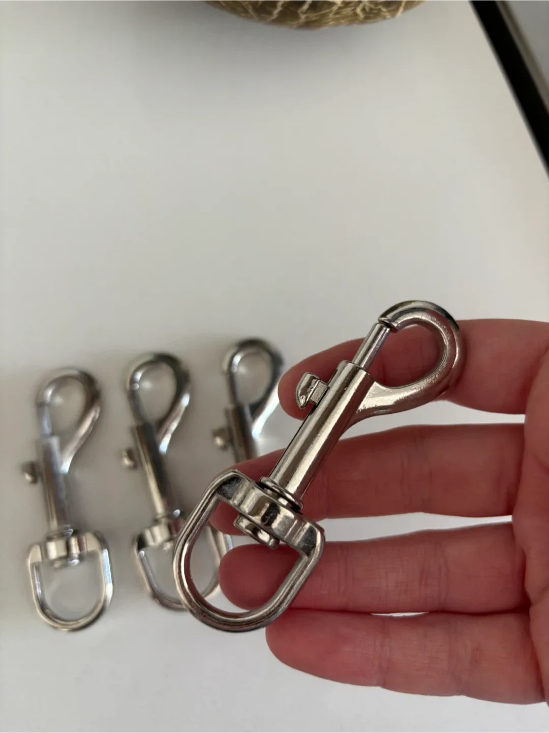 3 inch Swivel Snap Hooks - Set of 4 (New) image indicator(4)