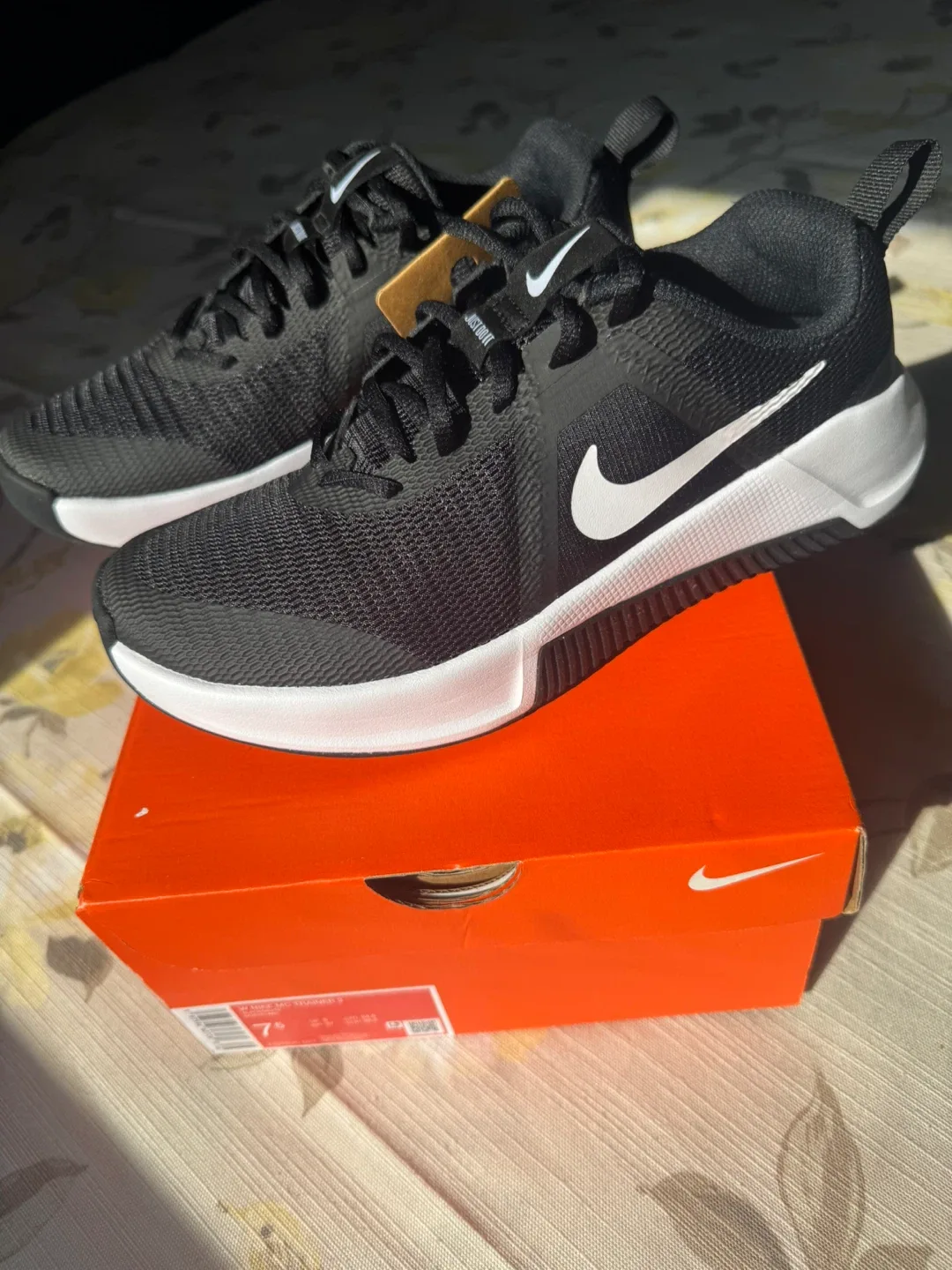 Nike MC Trainer 3 Women's Workout Shoes - Size 7.5 image indicator(2)