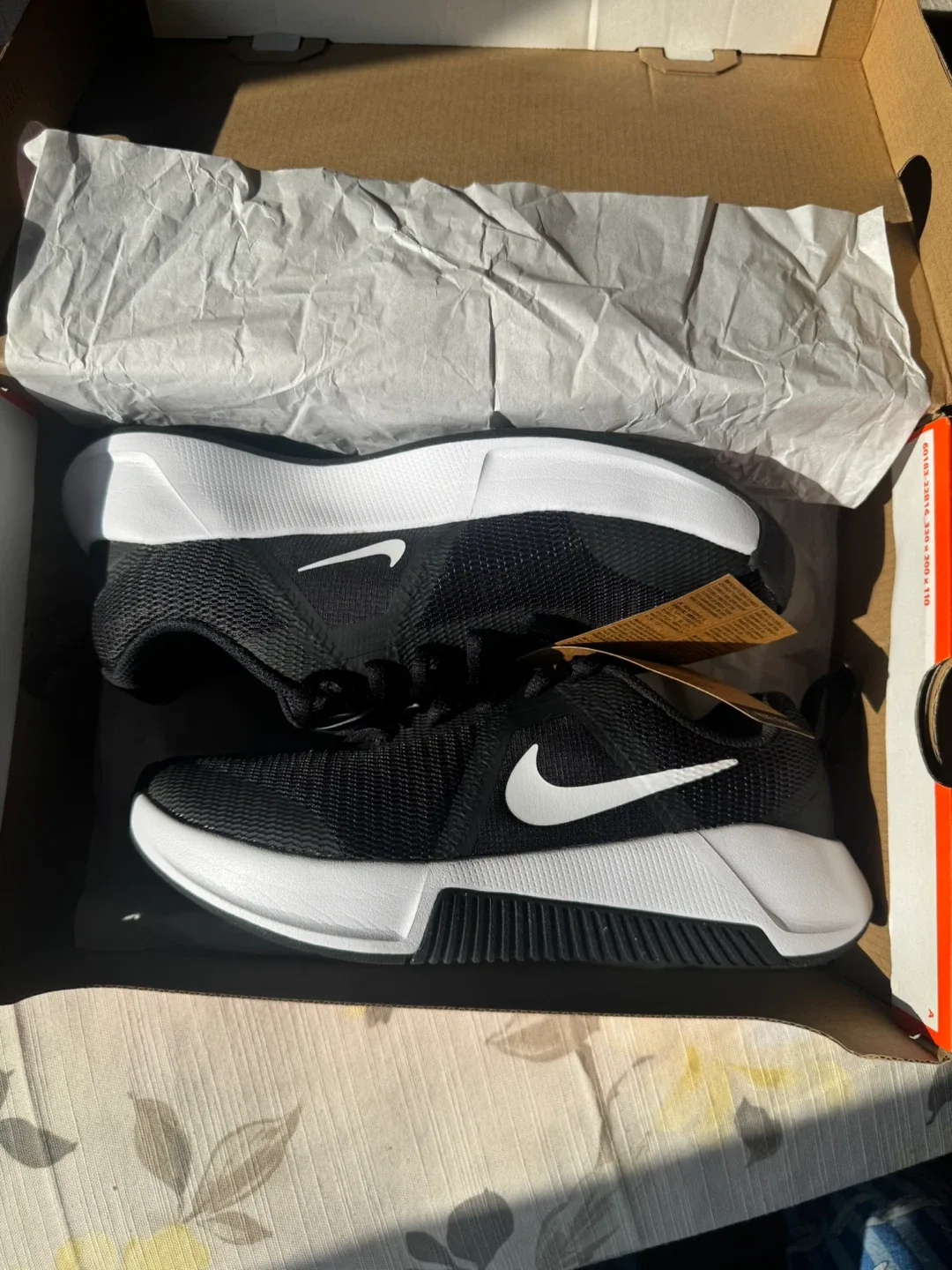 Nike MC Trainer 3 Women's Workout Shoes - Size 7.5 image indicator(3)