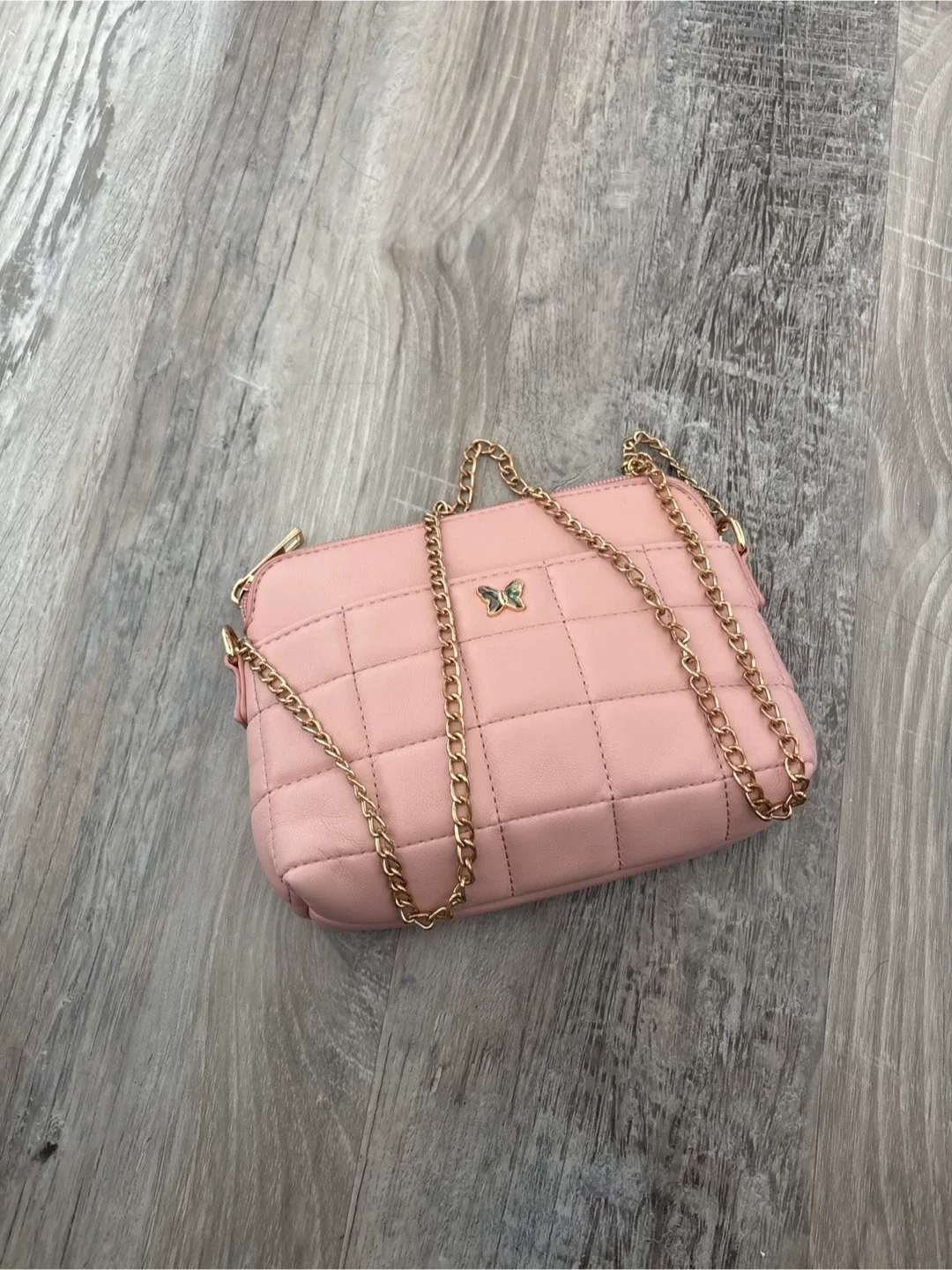 Pink Quilted Crossbody Bag with Gold Chain image indicator(3)