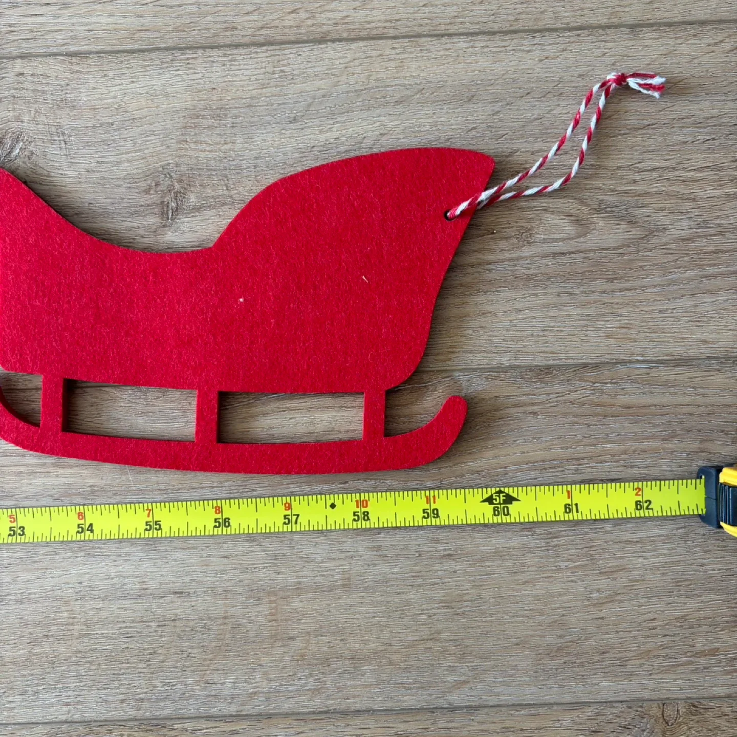 Reindeer & Sleigh Felt 5 foot long Christmas Garland decoration image indicator(5)