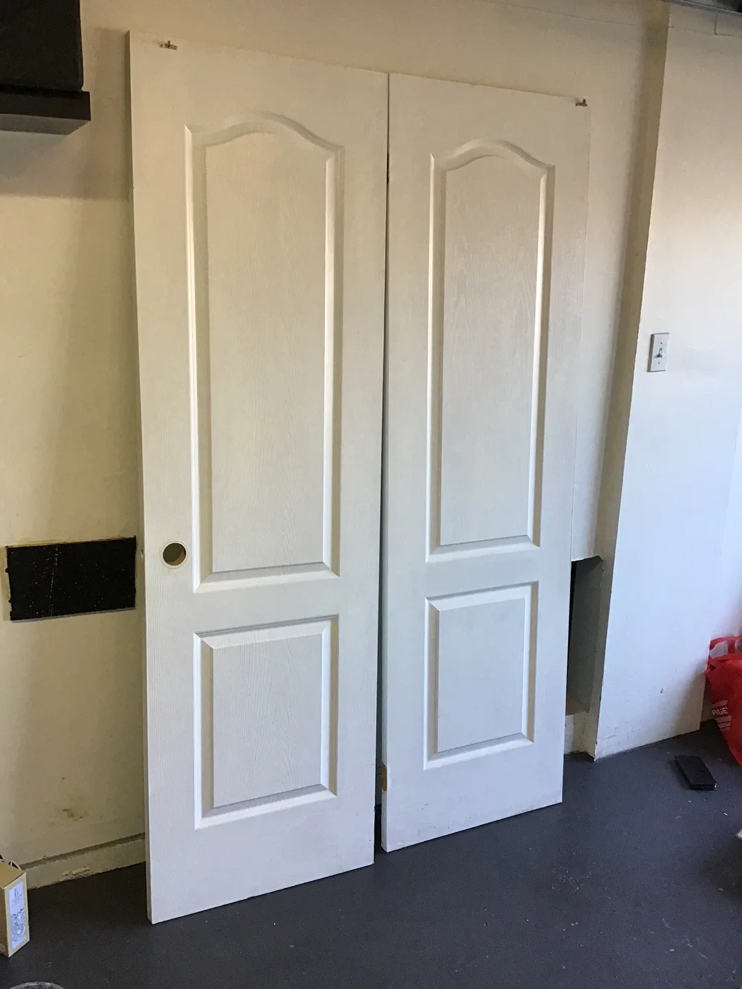 Two White Interior Doors image indicator(2)