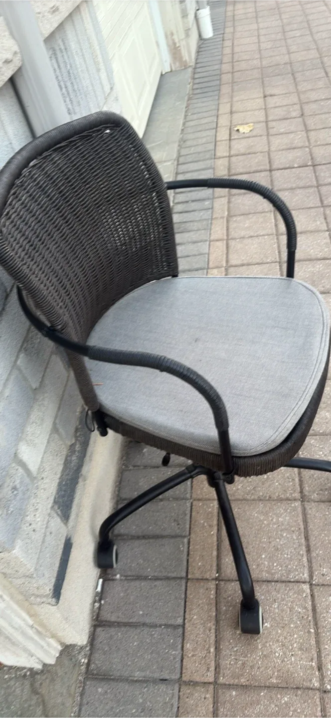 Wicker Office Chair - Black Frame image indicator(2)