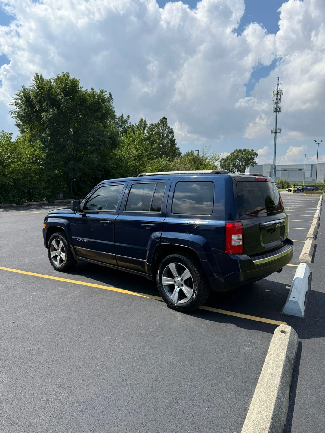 2017 Jeep Patriot SUV - Blue - photo 4