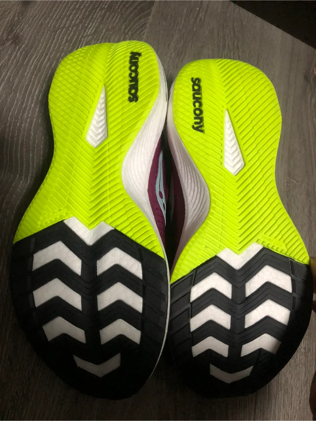 Saucony Running Shoes (Women Size 9.5) image indicator(3)