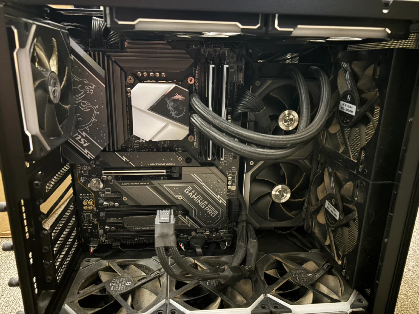 Custom built pc, no gpu - photo 2