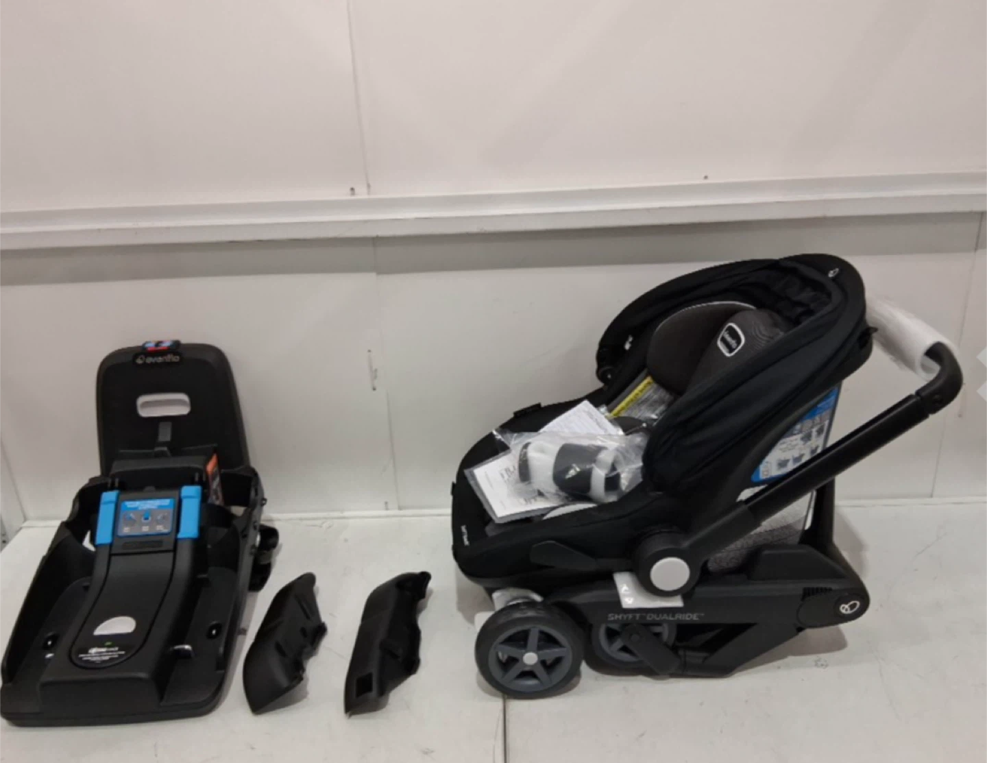 Evenflo Shyft DualRide Infant Car Seat & Stroller - Black - photo 4