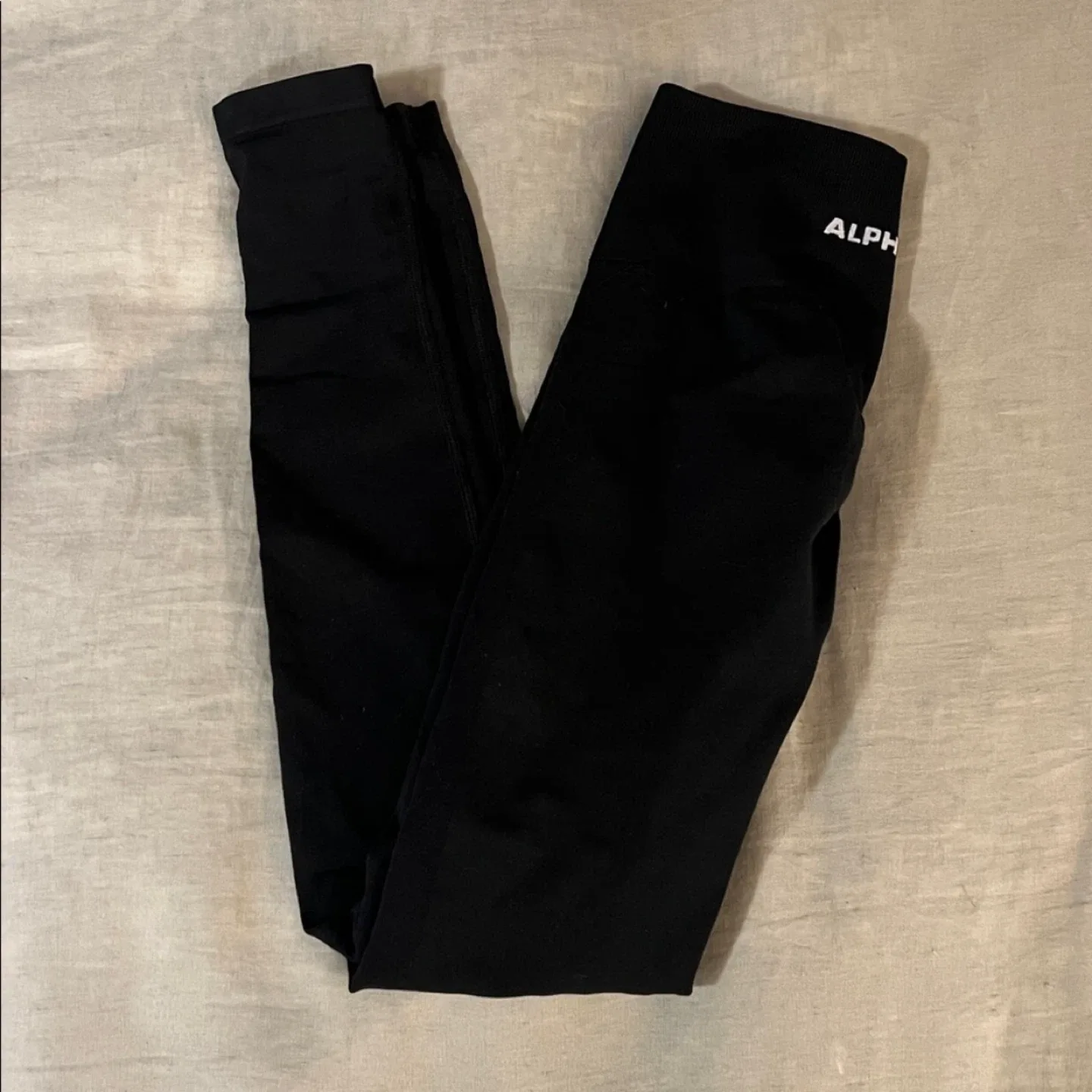 Alphalete Leggings - xs image indicator(2)