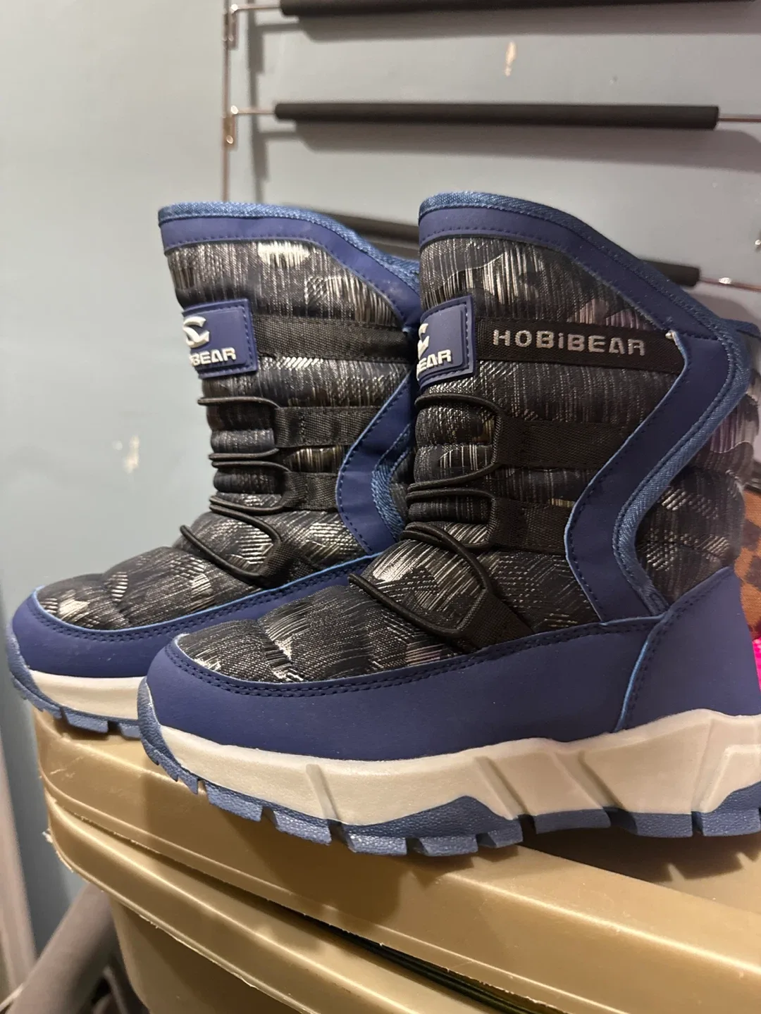 Hobibear Winter Boots - Size 205(2) thumbnail