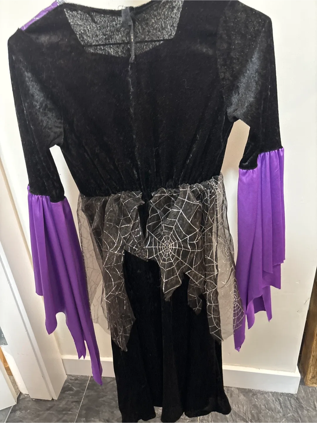 🥕🥕🥕Witch Costume - Black & Purple 🥕🥕🥕 image indicator(2)