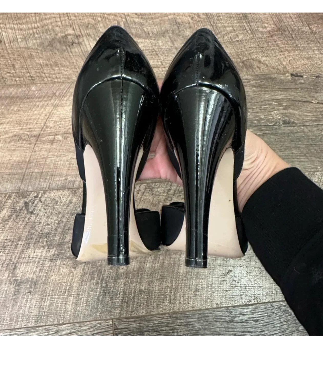 Salvatore Ferragamo Black Heels - Size 8 image indicator(4)