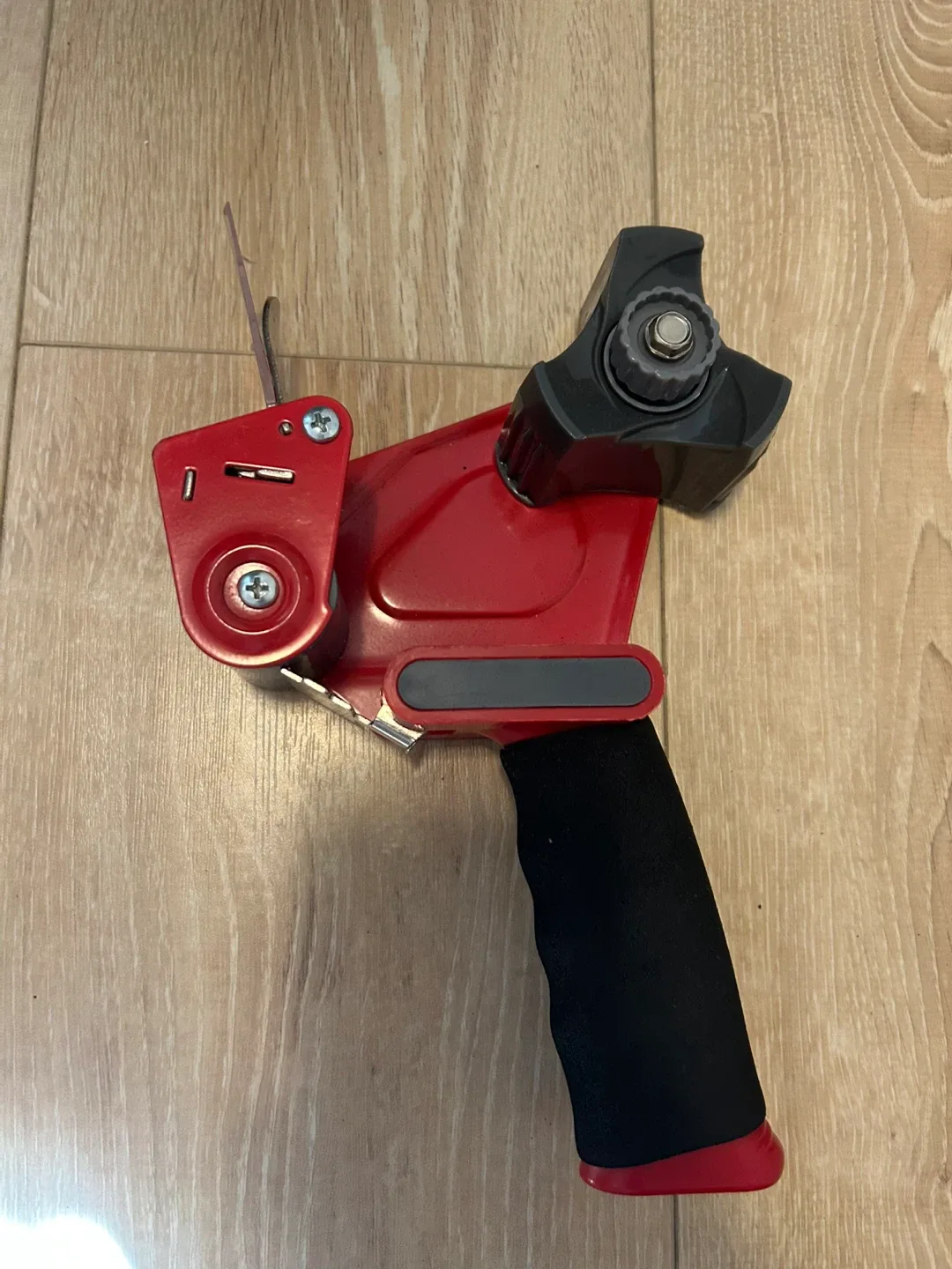 Scotch Tape Dispenser by 3M thumbnail
