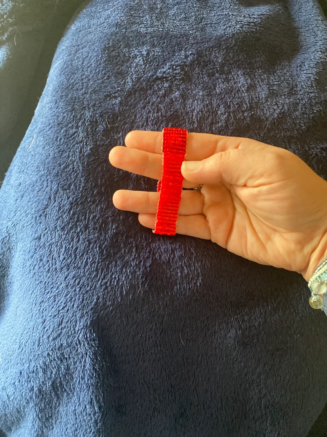 Red Beaded Bracelet image indicator(2)