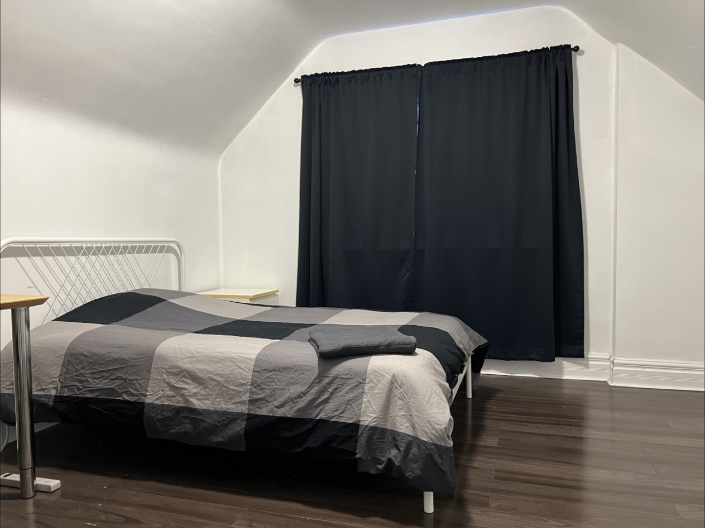 Metal double size bed frame with free mattress - photo 2