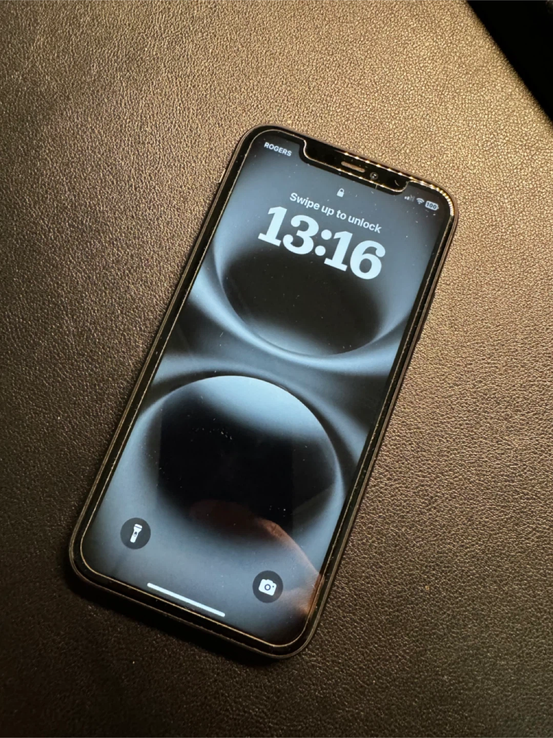 Apple iPhone 11 - Black