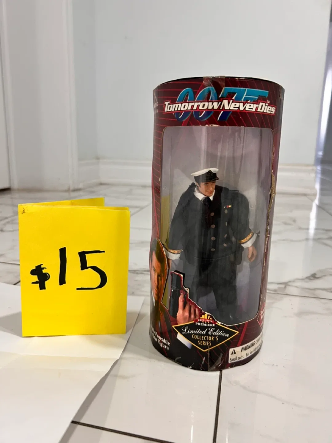 James Bond 007 Tomorrow Never Dies Action Figure thumbnail