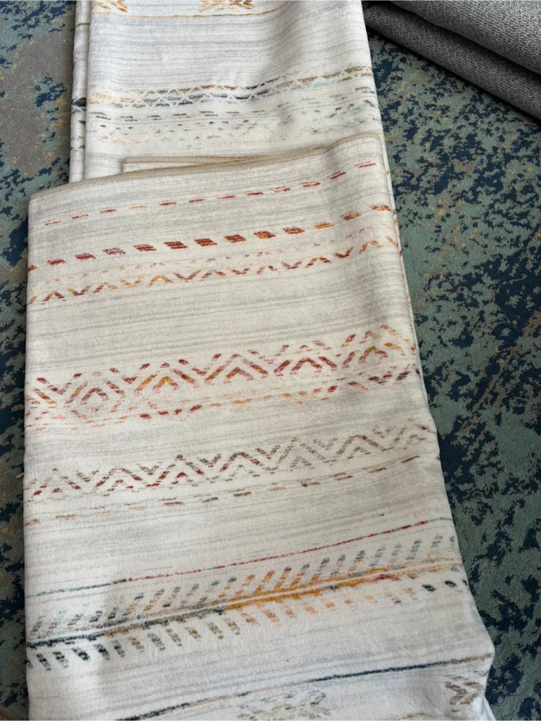 Brand new Boho Area Rug 8x9 ft image indicator(6)