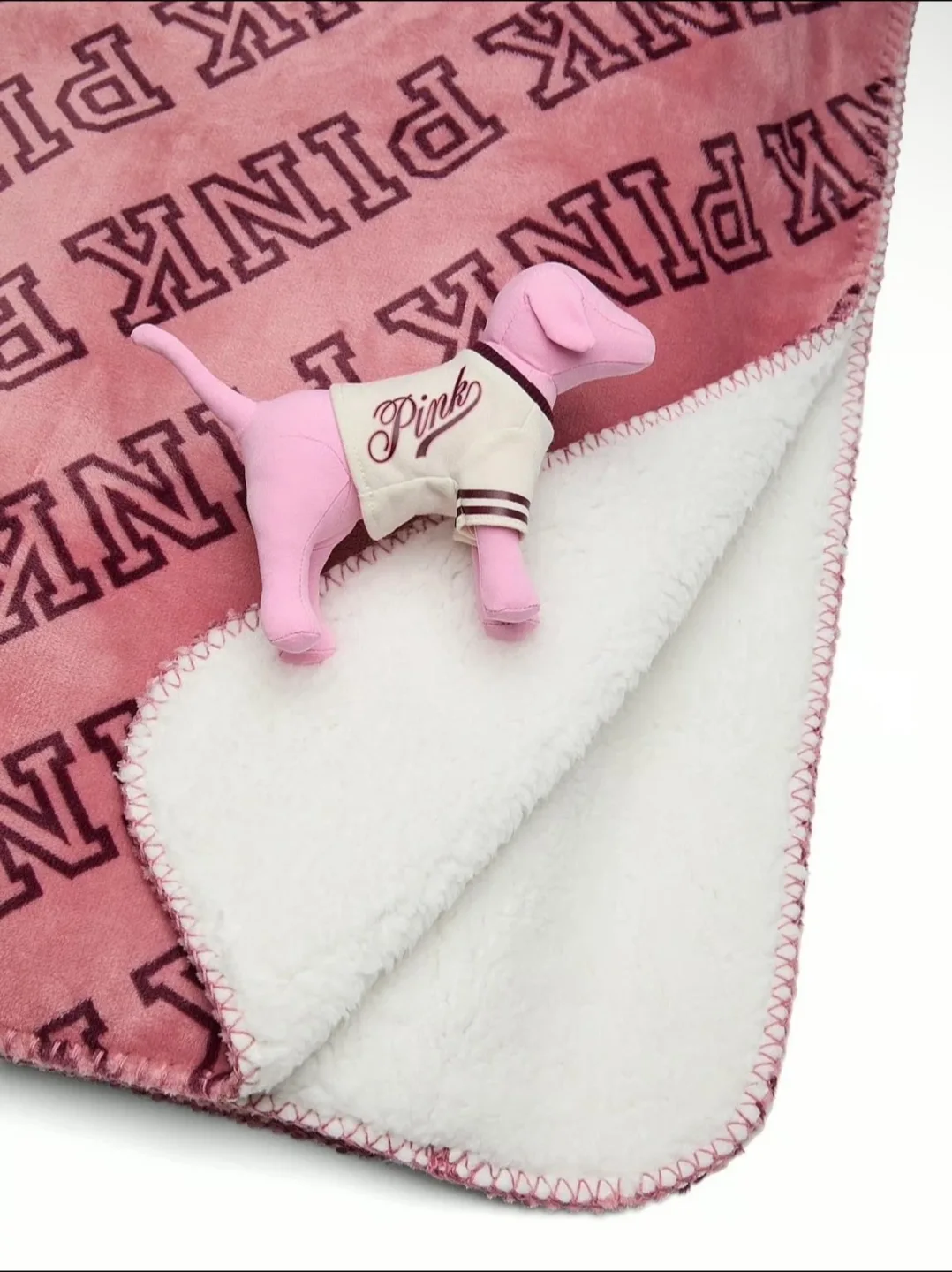 Victoria's Secret PINK Blanket - New in Package! thumbnail