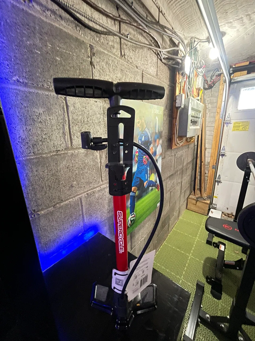 Supercycle Bike Pump - Red thumbnail