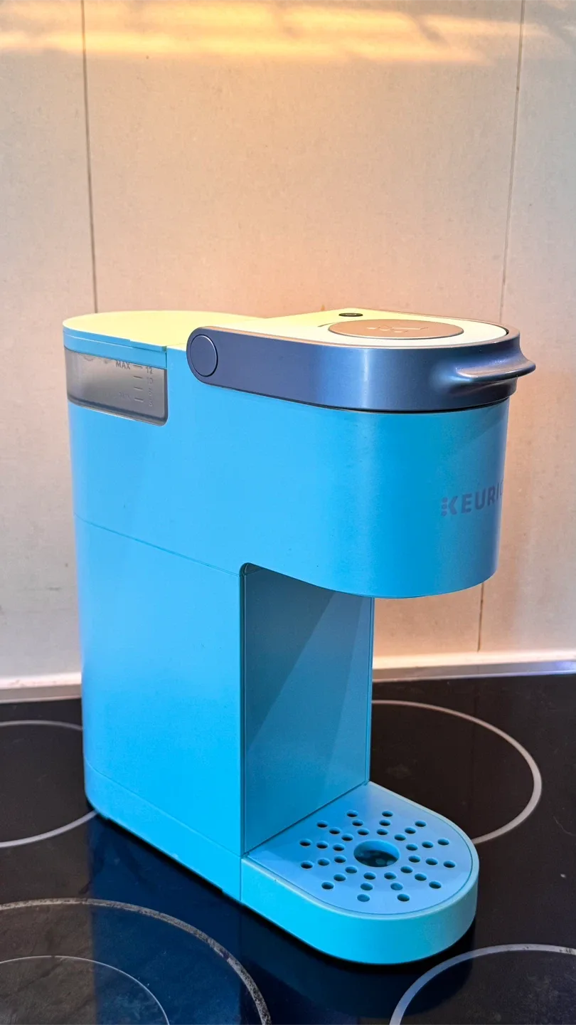 Keurig K-Mini Single Serve Coffee Maker - Teal image indicator(3)