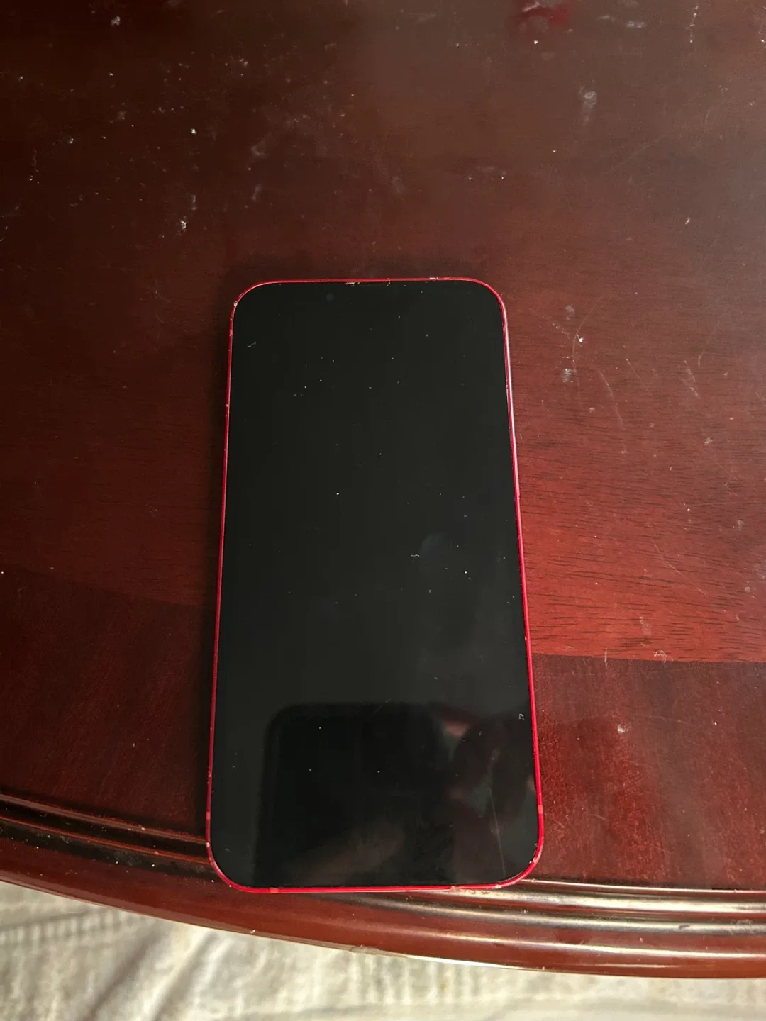 iPhone 13 RED 128GB ( read description will not negotiate) image indicator(2)