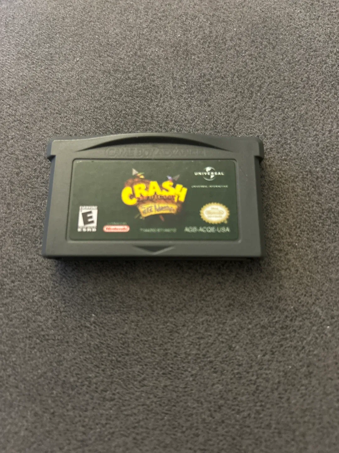 Crash Bandicoot The Huge Adventure - Game Boy Advance thumbnail
