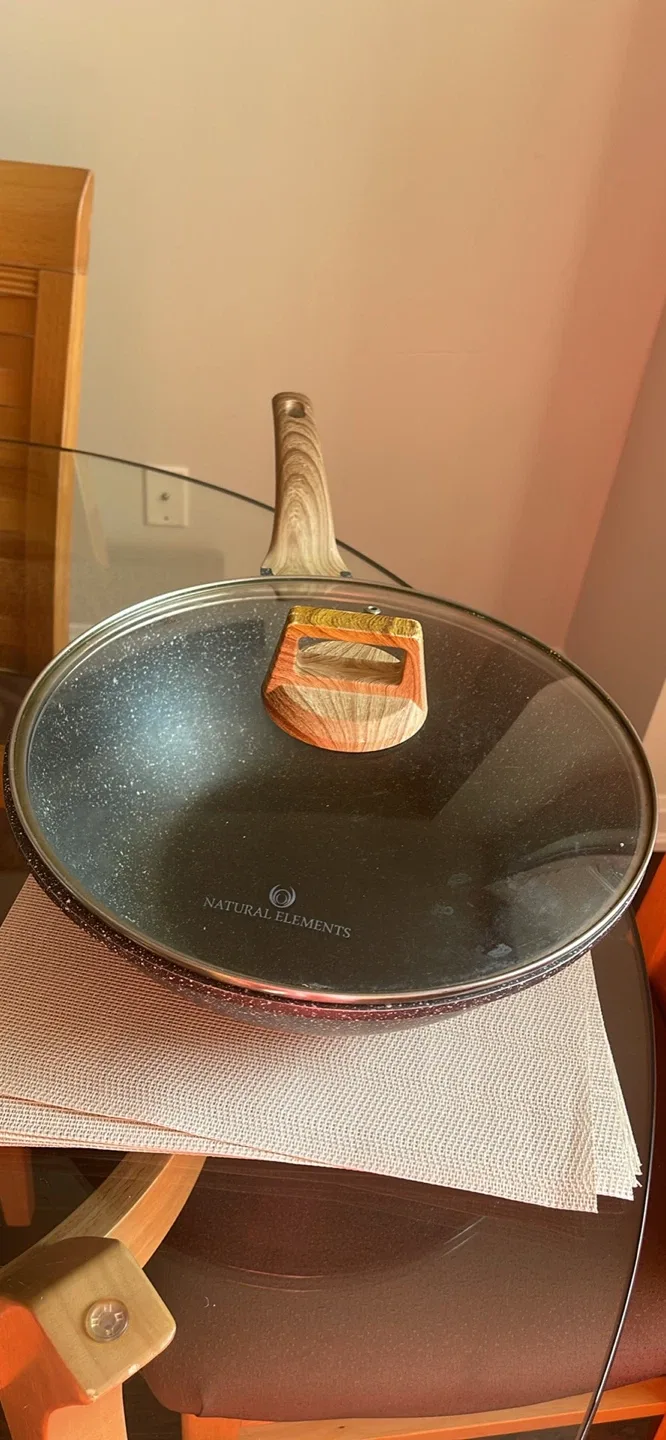 Natural Elements Wok with Lid thumbnail