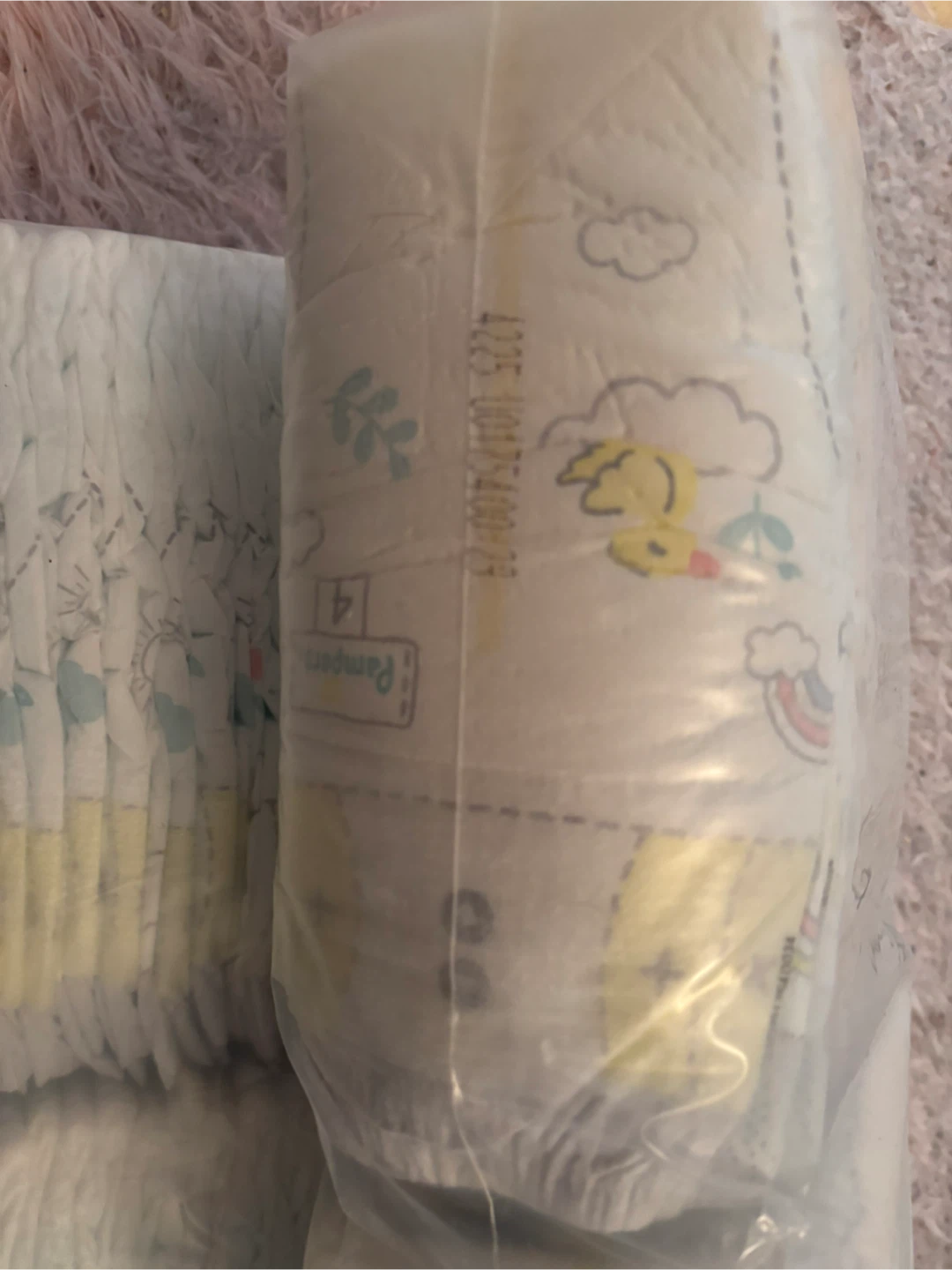 Pampers swadlers size 4 (108 diapers)