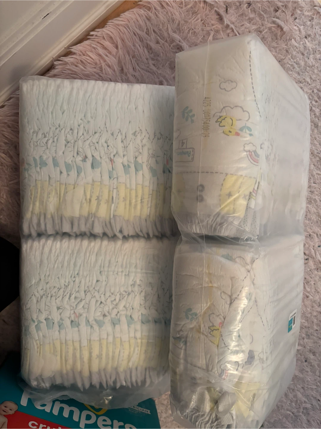 Pampers swadlers size 4 (108 diapers) - photo 2