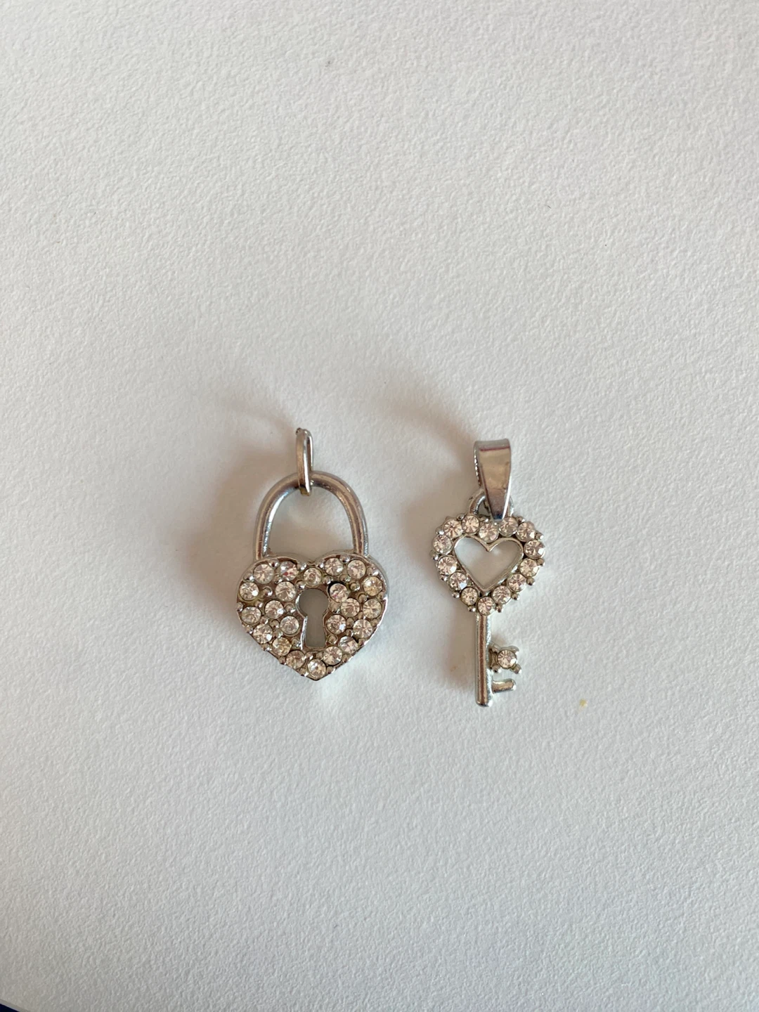 Cute Heart Lock & Key Pendants - photo 2