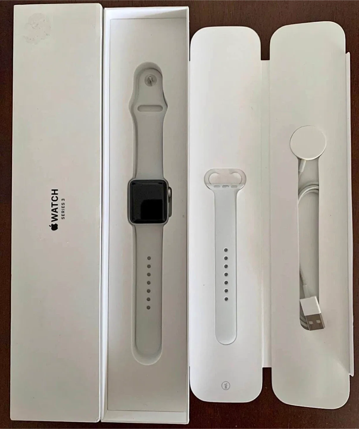 Apple Watch Series 3, 38mm, Silver, with Box thumbnail
