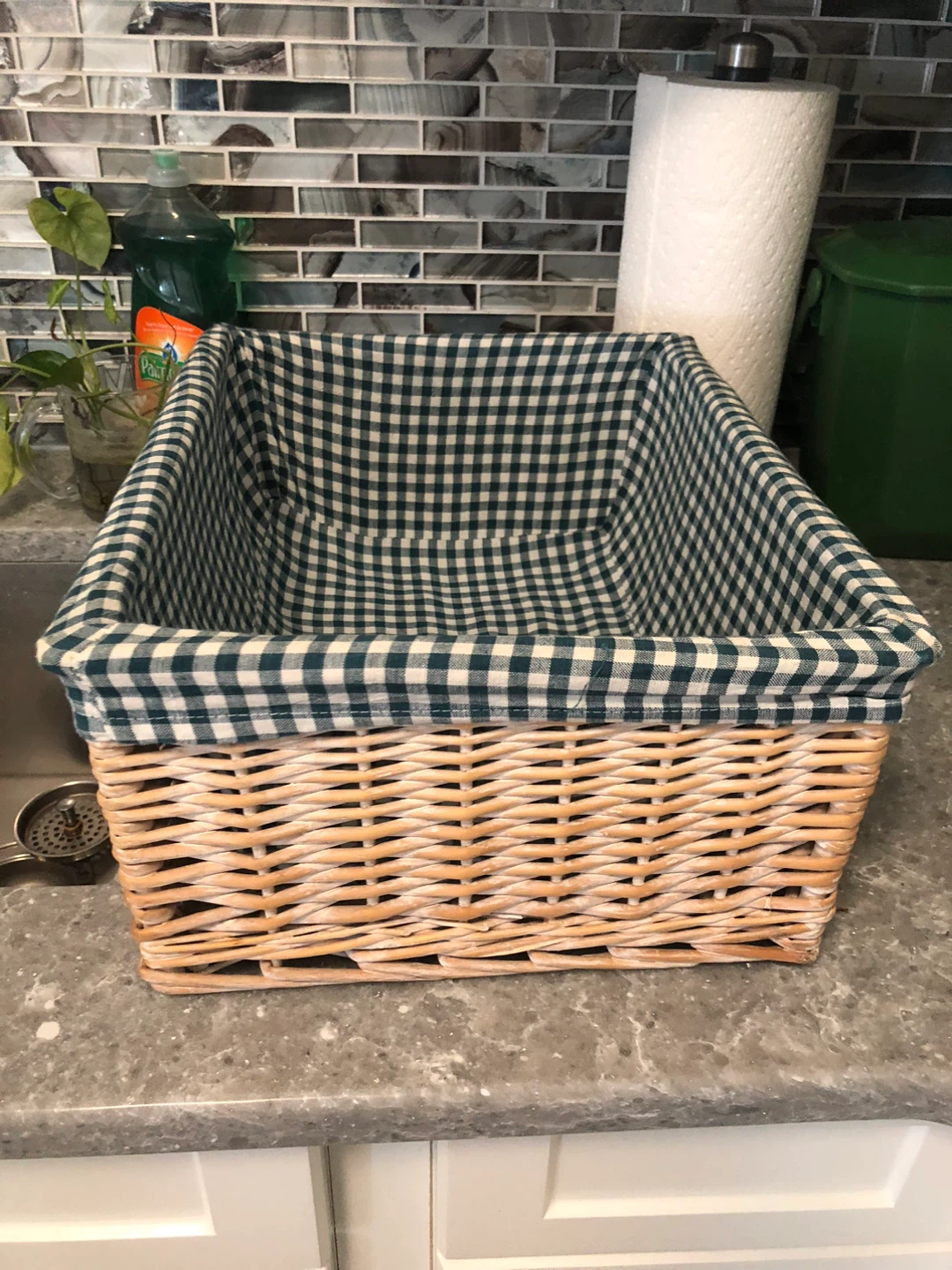 Wicker Basket with Green Gingham Liner - photo 2