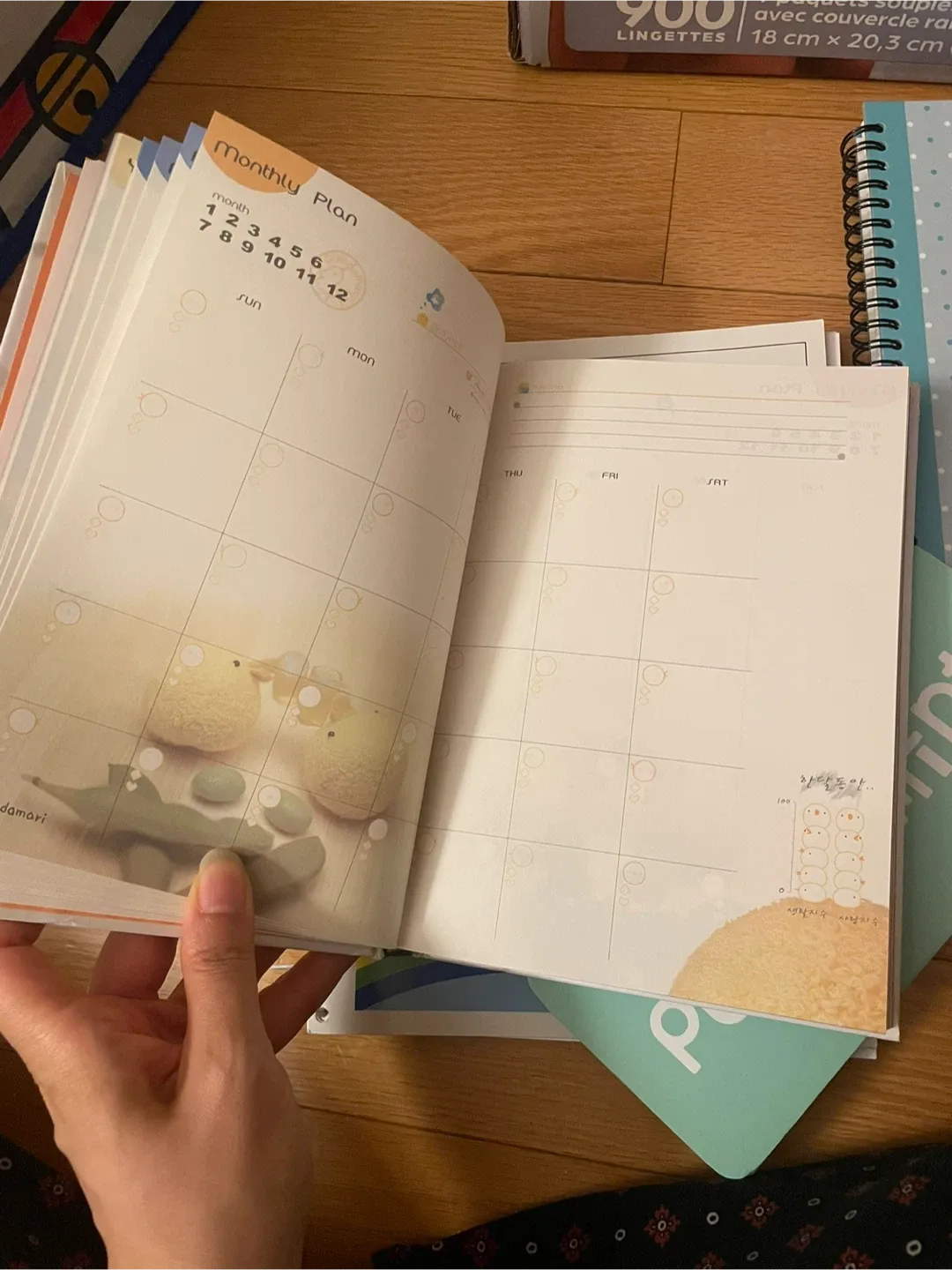 Assorted Notebooks & Planners image indicator(3)