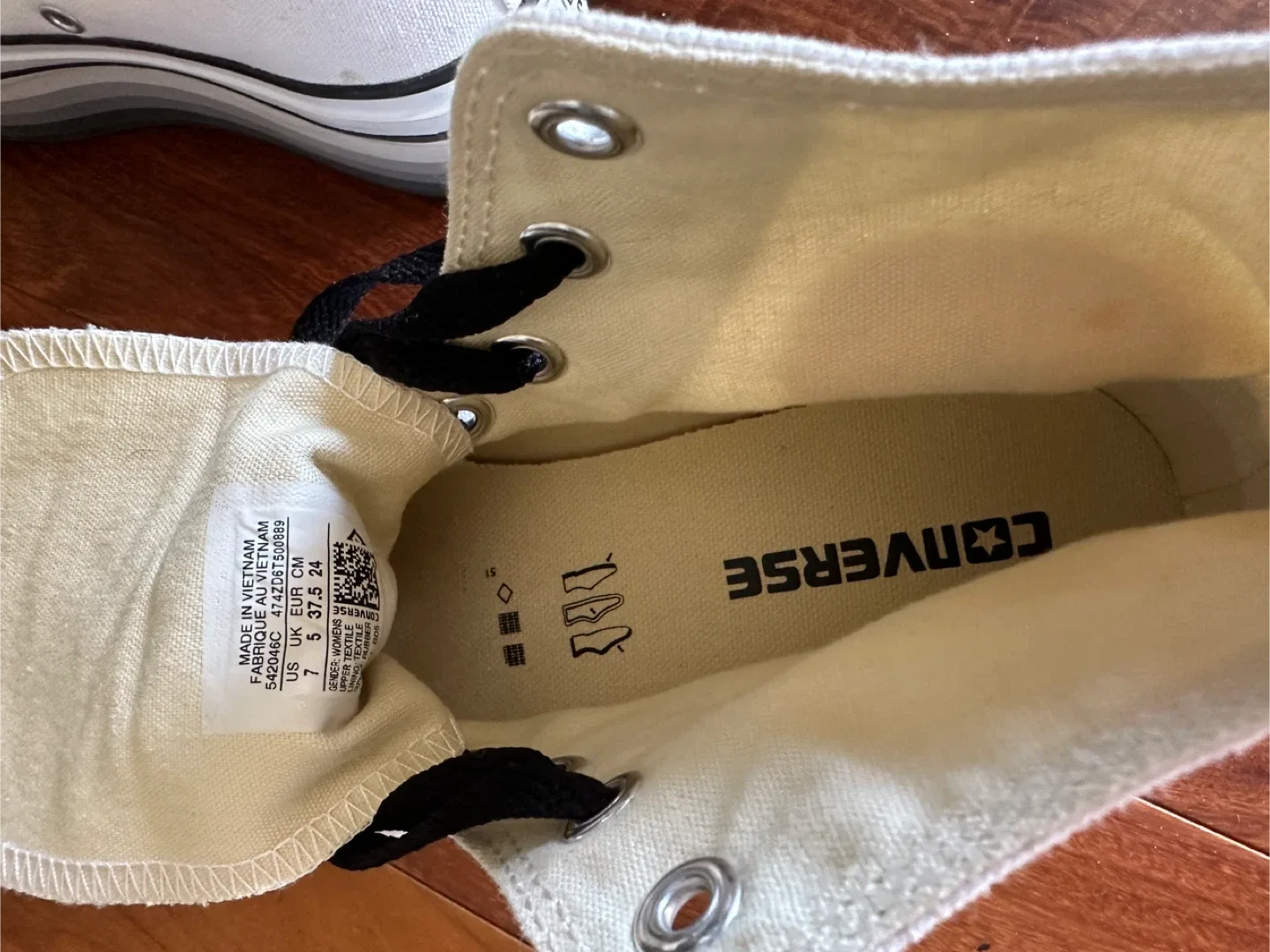 Converse All Star Lift High Top - Size 7 image indicator(6)