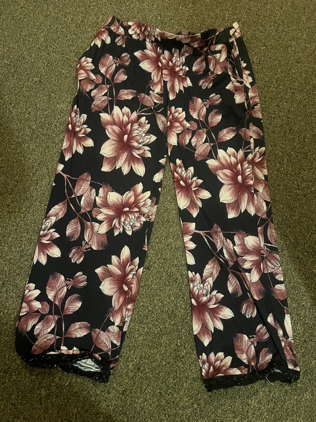 Assorted Women's Pajama Pants - Various Patterns & Colours