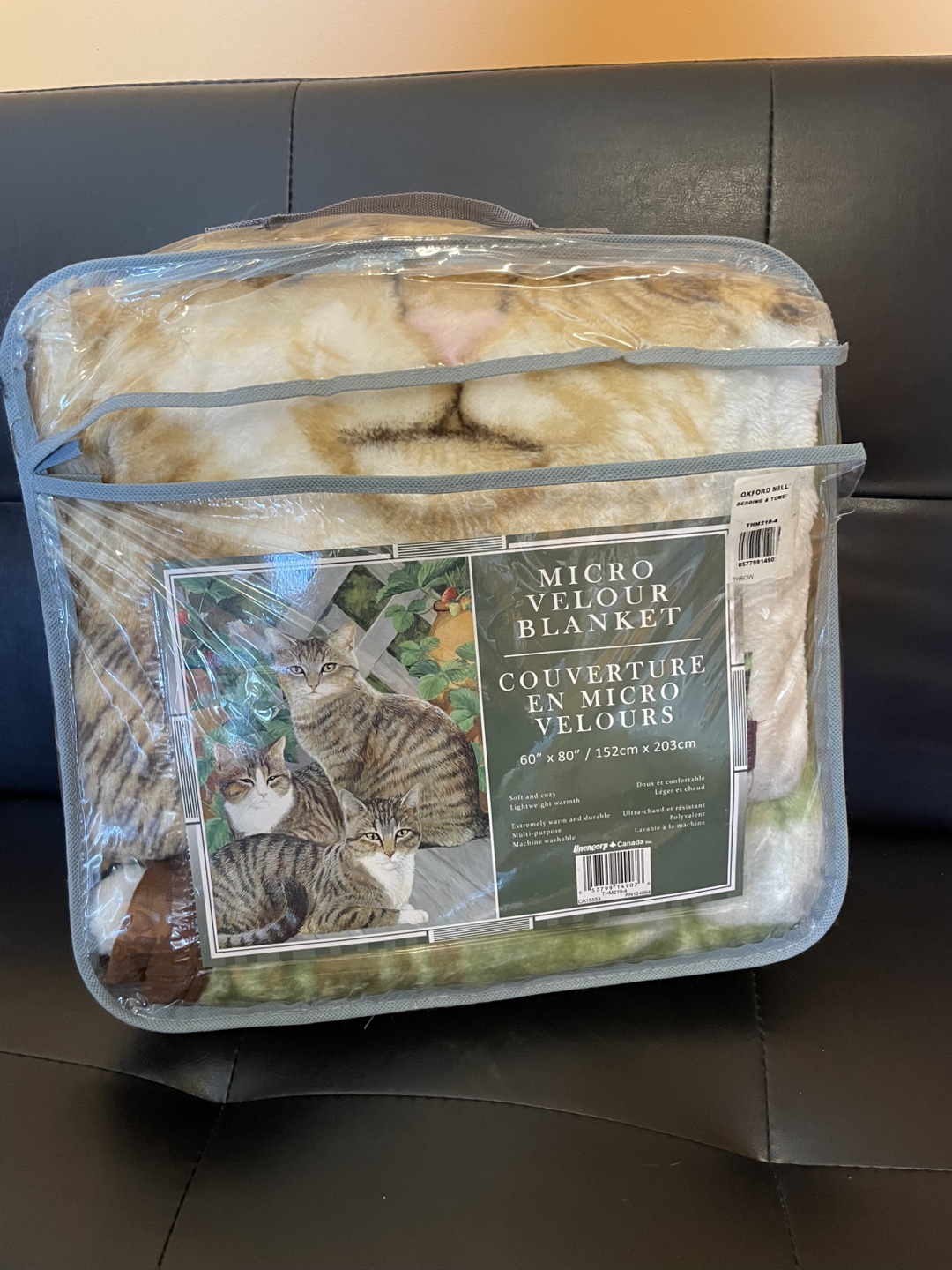 Brand New LARGE Cat Micro Velour Blanket - 60" x 80"