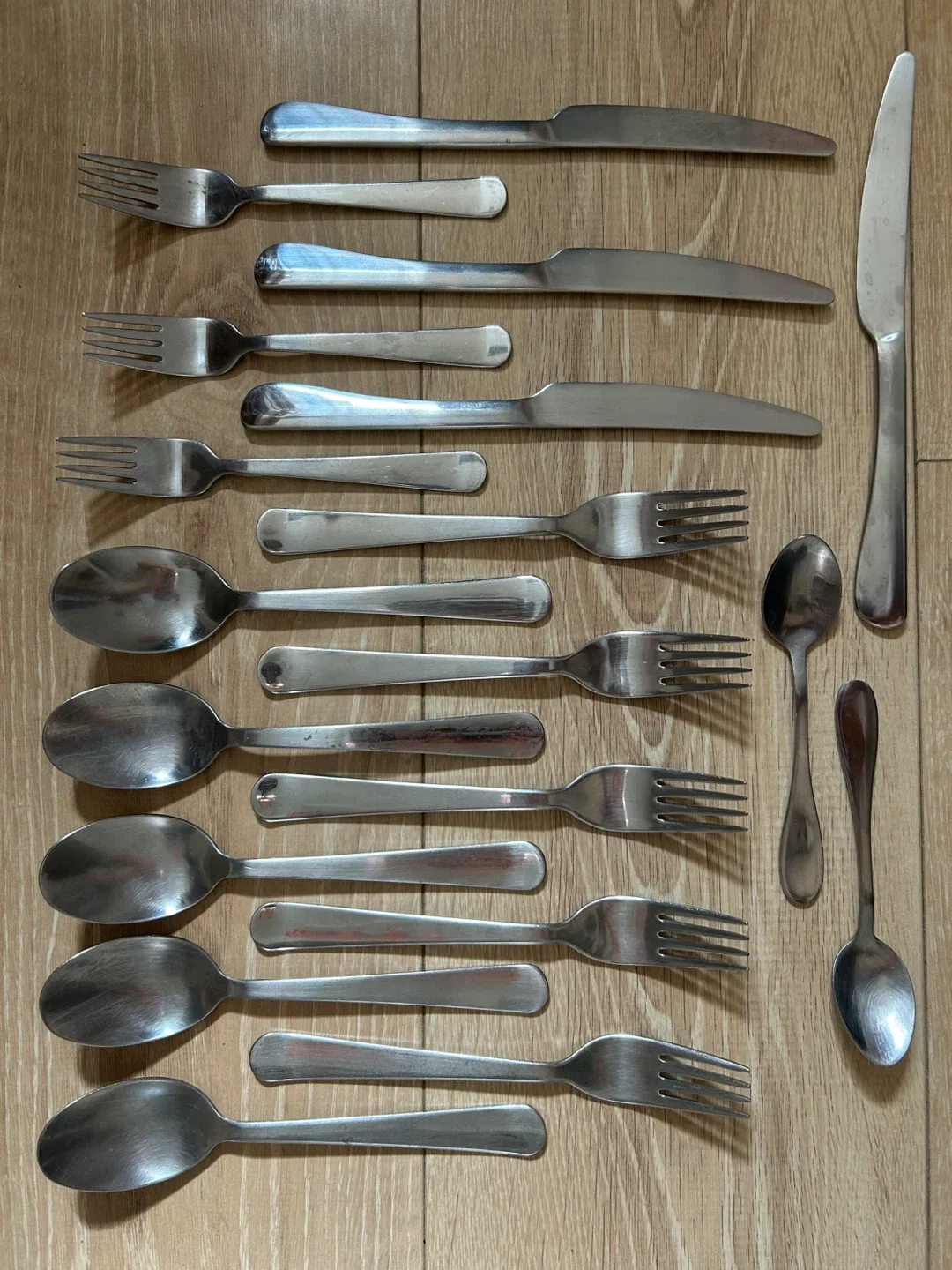 Mixed Cutlery Set - Forks, Spoons, Knives thumbnail