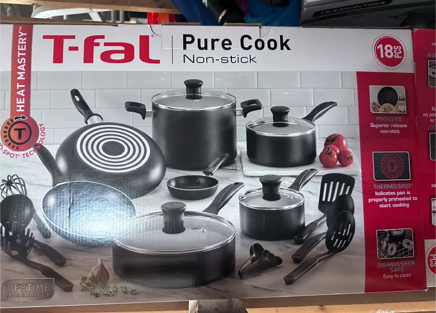 T-fal Pure Cook Non-stick 18-Piece Cookware Set thumbnail