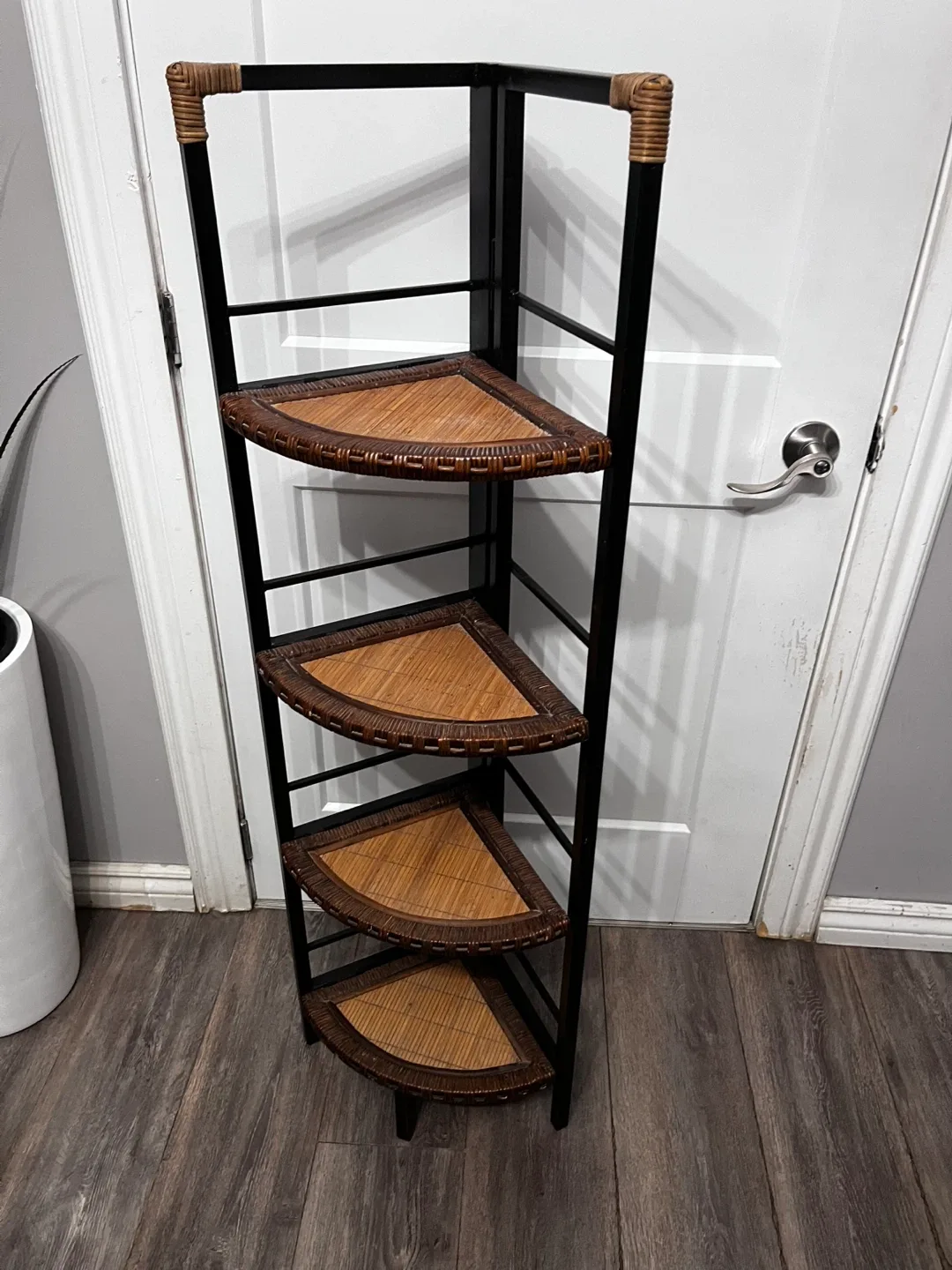 🥕corner shelving thumbnail