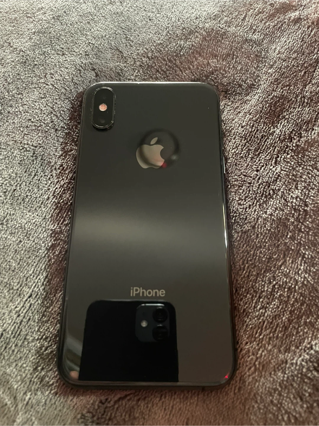 Apple iPhone XS