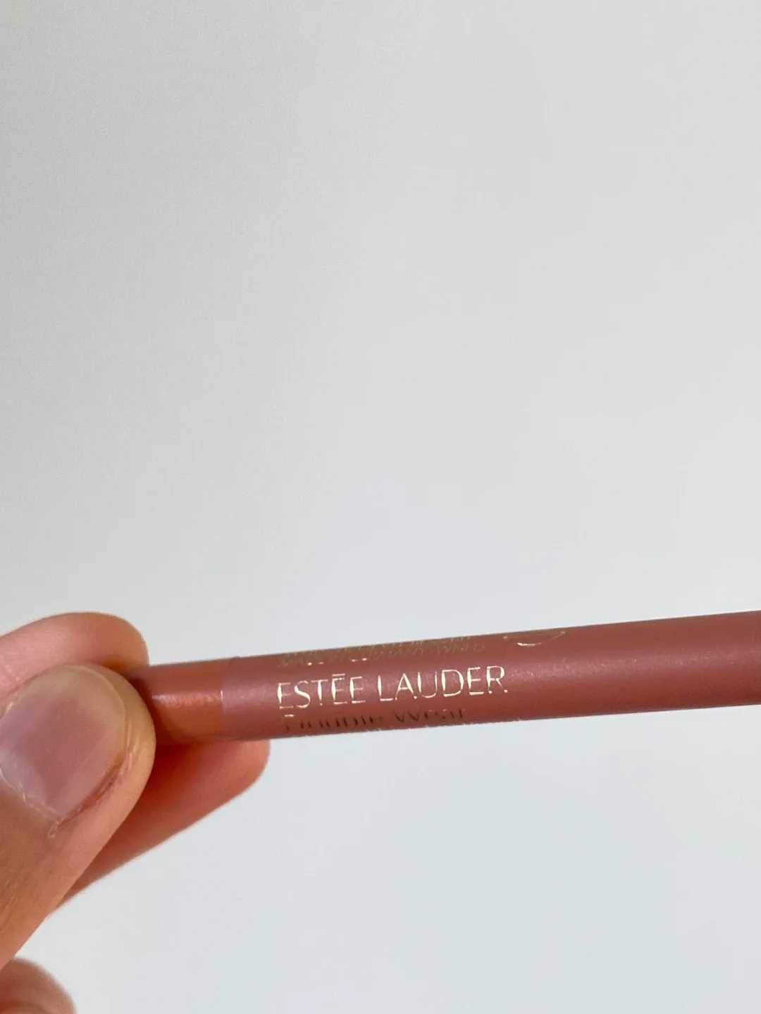 Brand NEW Estee Lauder Nude Lipliner image indicator(2)